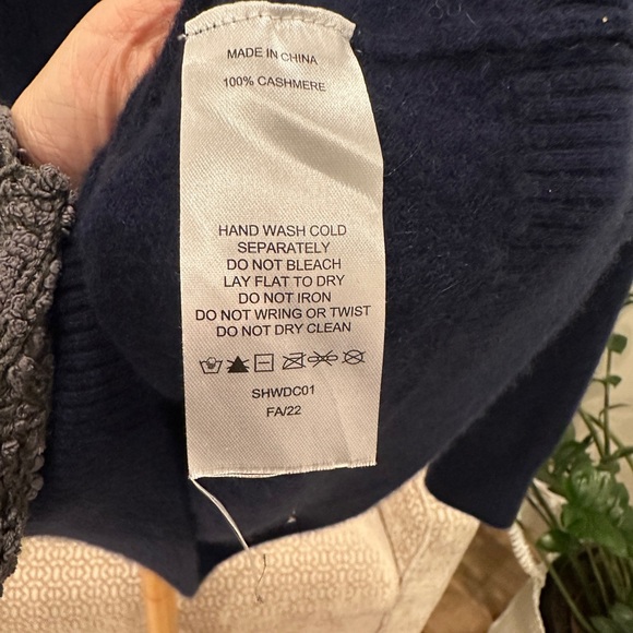 Quince Navy 100% Cashmere Collared Polo Sweater Small Medium - Picture 4 of 4